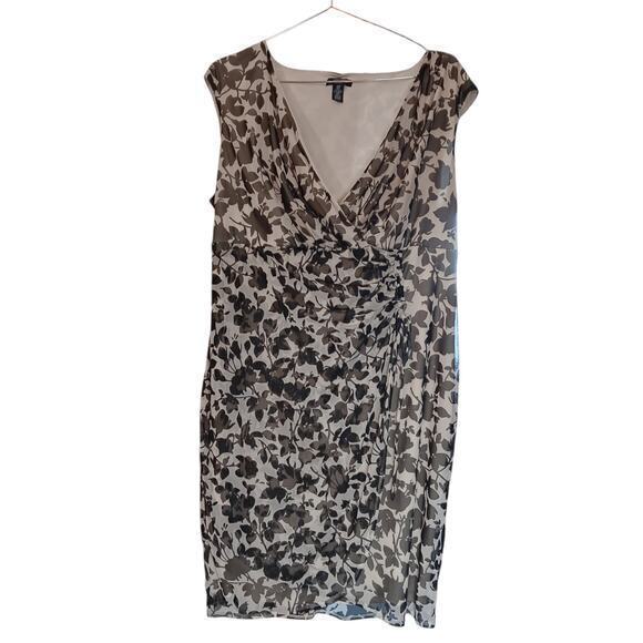 ALFANI Ruched‎ Faux Wrap Dress Floral Plus Size 18W Black Off White V-Neck - Picture 9 of 10